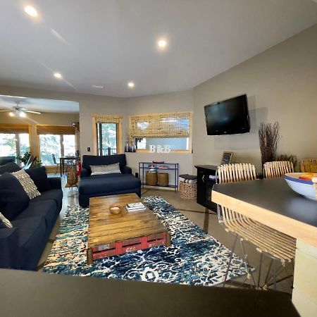 Blanchard Mountain Bnb Канмор Екстериор снимка