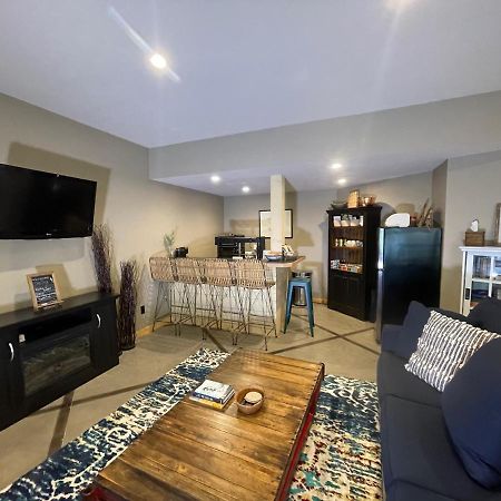 Blanchard Mountain Bnb Канмор Екстериор снимка