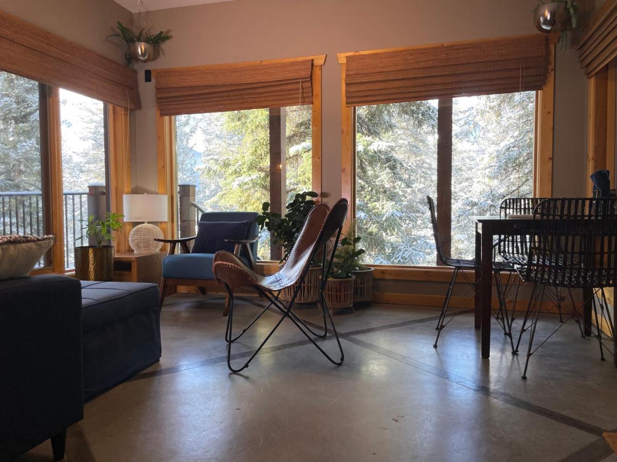 Blanchard Mountain Bnb Канмор Екстериор снимка