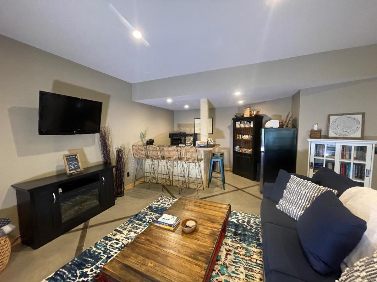 Blanchard Mountain Bnb Канмор Екстериор снимка